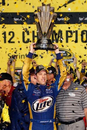 Brad Keselowski Takes the Crown; Jeff Gordon Takes the Win in the Chase for the Sprint Cup Finale