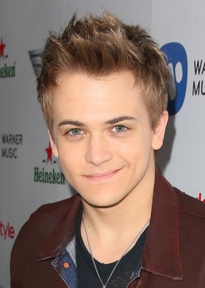 Hunter Hayes Earns Second No.1 Single, Prepares to Debut New Single at the ACM Awards