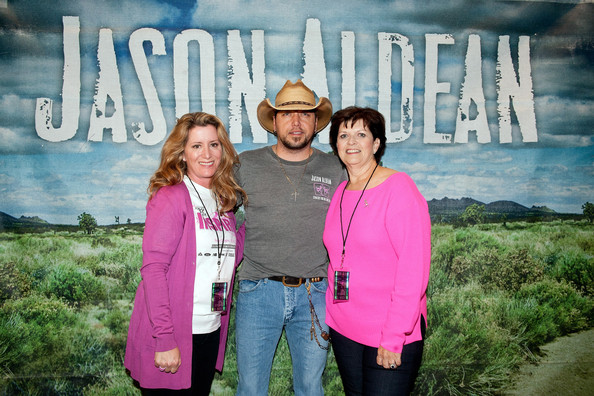 Jason Aldean’s 8th ‘Concert For The Cure’ Raises Over $575,000 For Susan G. Komen For The Cure