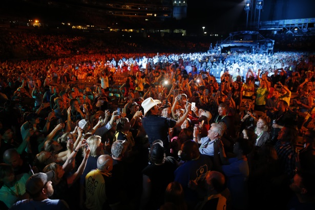 15 Things We'll Remember from the 2015 CMA Music Festival Sounds Like ...