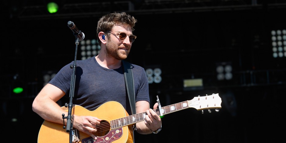 Brett Eldredge Has Un-Beer-Ably Good Time Performing at Bud Light Party Tour