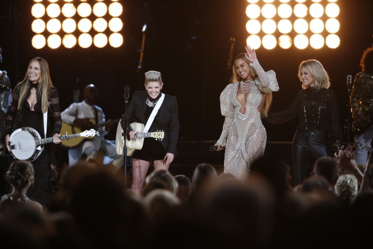 Beyoncé and Dixie Chicks Fire Up CMA Awards with Epic Collaboration