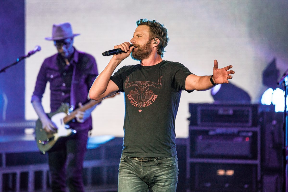 Dierks Bentley and Friends Reach New Heights at Mountain High Tour Show
