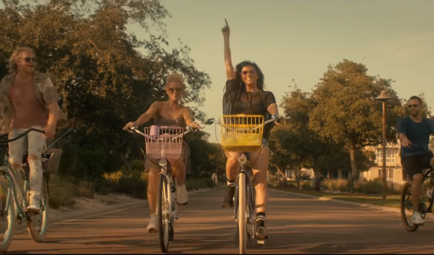 Little Big Town Enjoys the Heat in the ‘Summer Fever’ Video Sounds Like ...