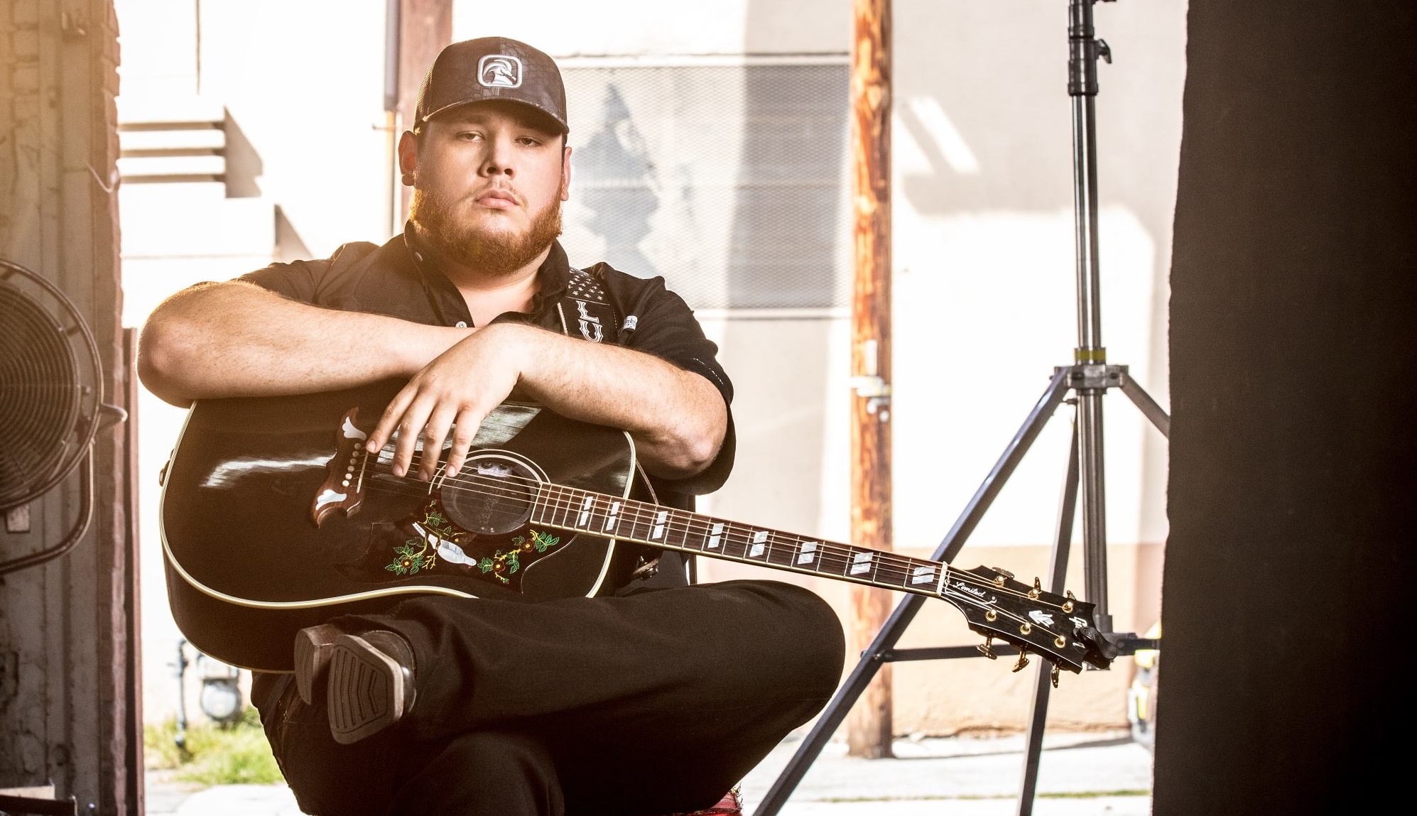 Album Review Luke Combs' 'What You See Is What You Get' Sounds Like