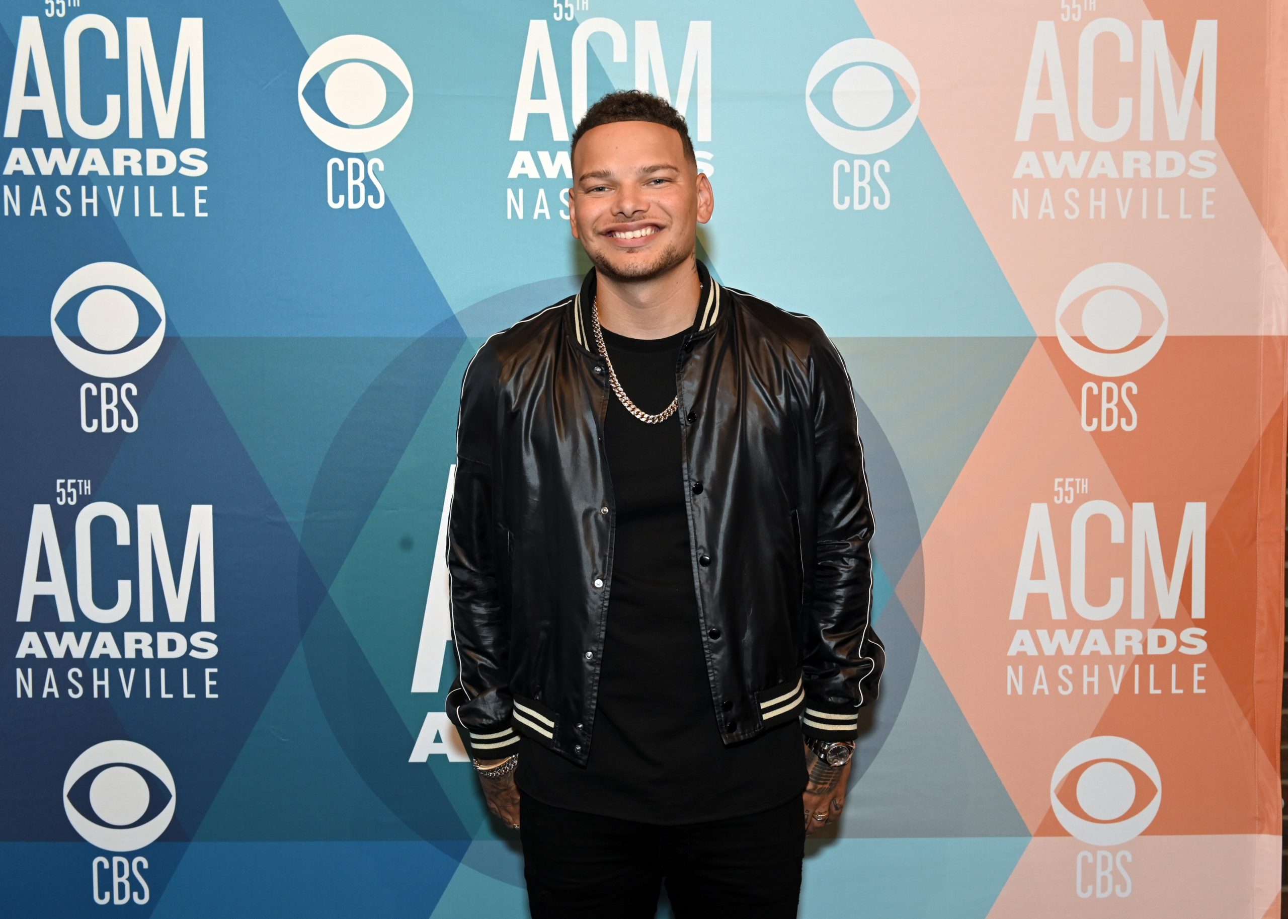 Kane Brown Wins ACM Video of the Year for 'Worldwide Beautiful' Sounds