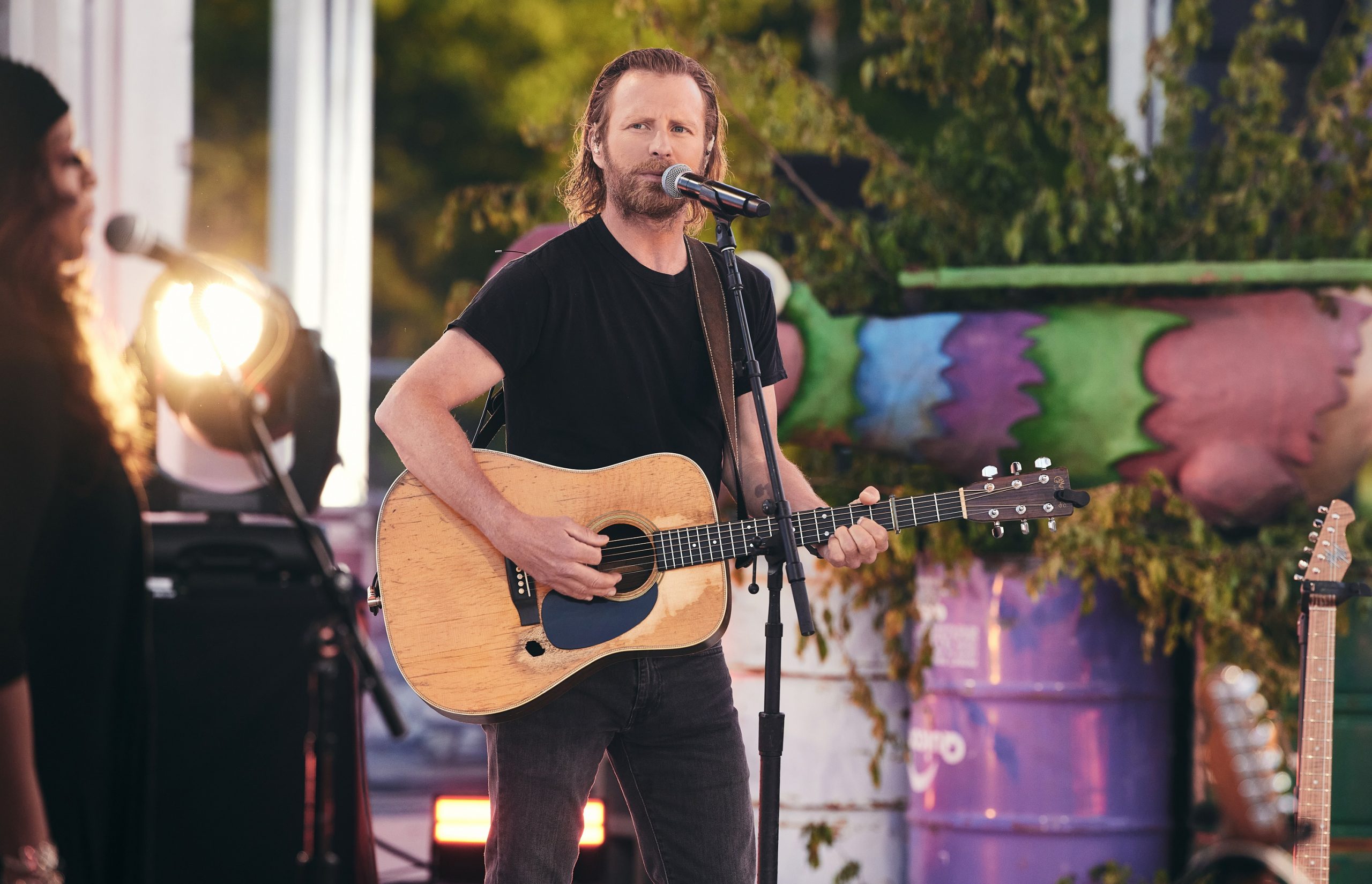 Dierks Bentley Looks to the Past for Upcoming 10th Album Sounds Like